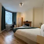 Affordable, Cozy And Beautiful Rooms In Hammersmith