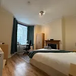 Affordable, Cozy And Beautiful Rooms In Hammersmith
